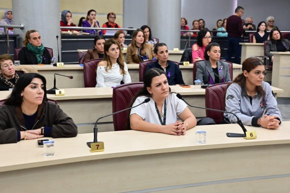 BAŞKAN KOCAGÖZ: "KADINA YÖNELİK ŞİDDETİ ÖNLEMEK TOPLUMSAL BİR GÖREVDİR"