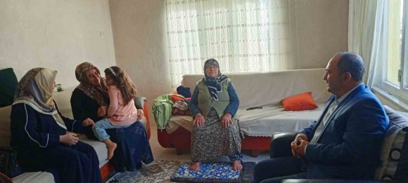 ’O KÖY BİZİM KÖYÜMÜZ’ PROJESİ ANAMUR’DA MANEVİ KÖPRÜLER KURUYOR
