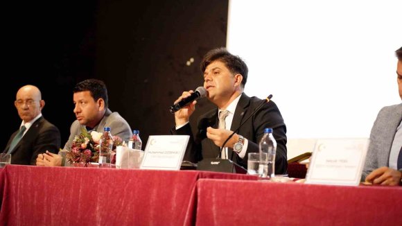 MERSİN’DE EĞİTİM SÜREÇLERİ DEĞERLENDİRME TOPLANTISI YAPILDI