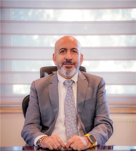 SUNAR MISIR PARİS’TE SAHNEYE ÇIKTI: Fİ EUROPE 2025’TE KÜRESEL MÜŞTERİSİYLE BULUŞTU