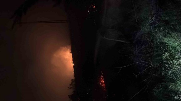 HATAY’DA ÇIKAN OTLUK YANGINI SÖNDÜRÜLDÜ