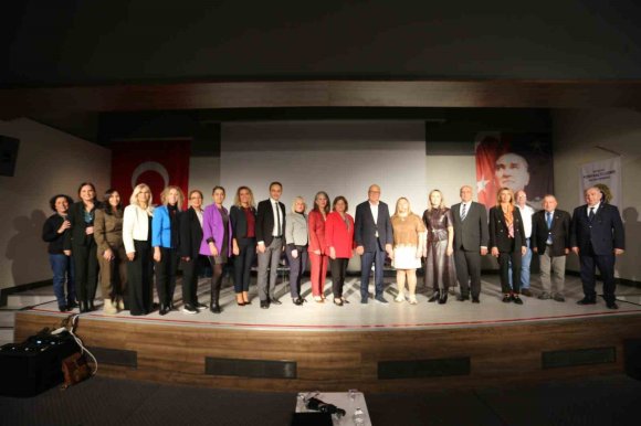 KEPEZ’DE "GÜÇLÜ KADINLAR, GÜÇLÜ YARINLAR" KONUŞULDU