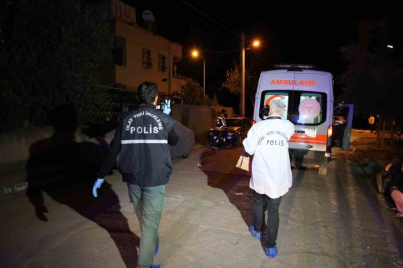 AİLESİNİ KATLEDEN SANIK CİNAYETLERİ KABUL ETMEDİ