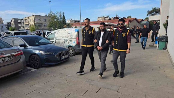179 SUÇTAN 22 YIL HAPİS CEZASI OLAN FİRARİ HÜKÜMLÜ YAKALANDI