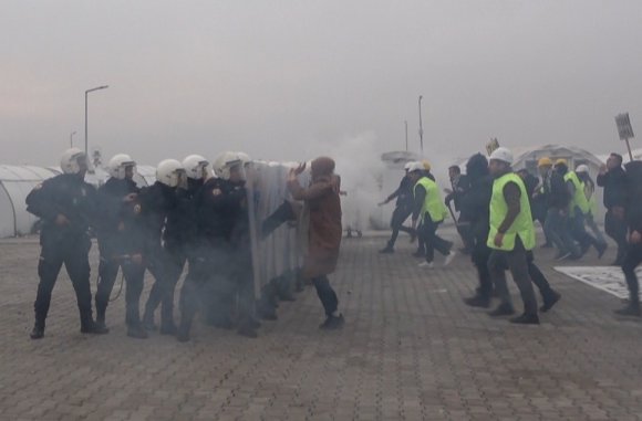 TAŞLI SOPALI TOPLUMSAL OLAYLARA KARŞI GERÇEĞİNİ ARATMAYAN MÜDAHALE TATBİKATI