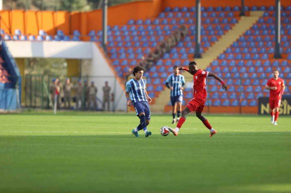 TRENDYOL 1. LİG: ADANA DEMİRSPOR: 1 - BOLUSPOR: 6