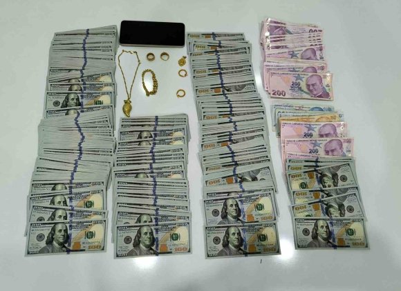 DOLANDIRICILARIN ALDIĞI 18 MİLYONLUK ALTIN VE PARA ELE GEÇTİ: 28 TUTUKLAMA