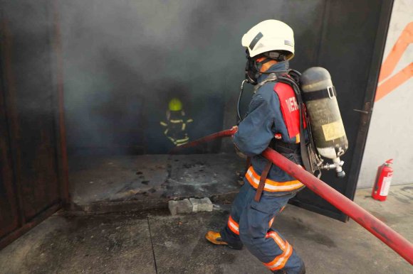 ATA EĞİTİM MERKEZİ, DERECİK İTFAİYESİ’Nİ 5 GÜNLÜK KAPSAMLI EĞİTİMLE AĞIRLADI