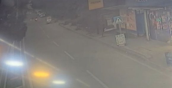 ADANA’DA MOTOSİKLETLİN HAYATINI KAYBETTİĞİ KAZANIN GÖRÜNTÜLERİ ORTAYA ÇIKTI