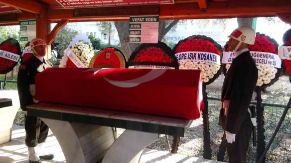 EMEKLİ TÜMGENERAL GÜRSEL ÖZTÜRK ANTALYA’DA SON YOLCULUĞUNA UĞURLANDI