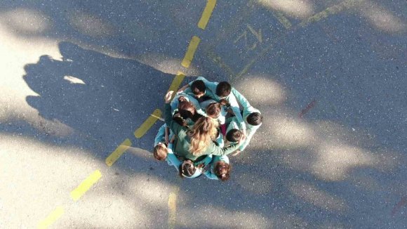 AYSEL ÖĞRETMEN, KÖY OKULLARINDA BAŞLADIĞI MESLEĞİNDE, EĞİTİM DÜNYASININ NOBEL’İNE ADAY OLDU