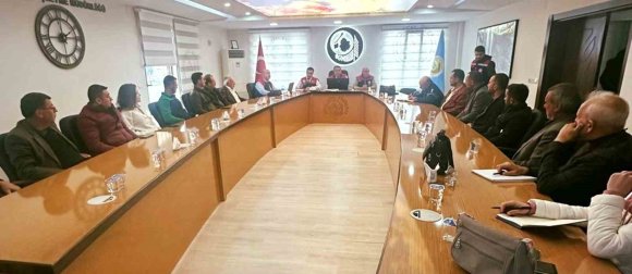 MERSİN’DE ZEYTİNYAĞI VE SOFRALIK ZEYTİN ÜRETİMİ BİLGİLENDİRME TOPLANTISI