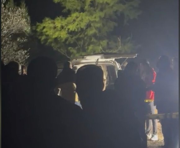 OSMANİYE’DE MEZARLIKTA PARK HALİNDEKİ ARAÇTA İKİ GENÇ ÖLÜ BULUNDU