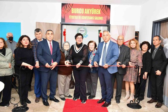 SİLİFKE’DE DEPREMDE HAYATINI KAYBEDEN ÖĞRENCİNİN ANISINA KÜTÜPHANE OLUŞTURULDU