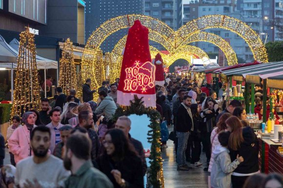SAYAPARK’TA YILBAŞI COŞKUSU TÜM HIZIYLA DEVAM EDİYOR