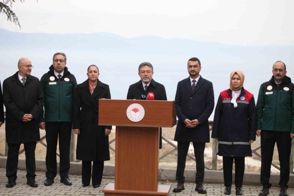 BAKAN İBRAHİM YUMAKLI: "BURDUR GÖLÜ’NDE YILDA 66 MİLYON METREKÜP SU AÇIĞI MEYDANA GELİYOR"