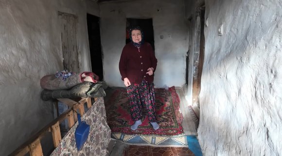 ISPARTA’DA YAŞLI KADININ 70 YILLIK EVİ DAHA GÜVENLİ BİR YUVAYA DÖNÜŞTÜRÜLDÜ