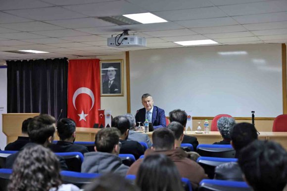 MTSO BAŞKANI ÇAKIR’DAN GENÇLERE HAYAT DERSİ: "KENDİ GÜCÜNÜZE İNANIN"