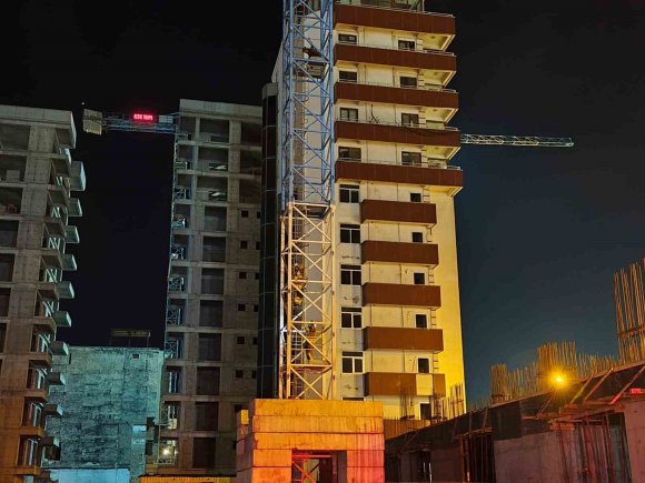 VİNCE ÇIKARAK İNTİHARA KALKIŞAN ŞAHSI İTFAİYE VAZGEÇİRDİ