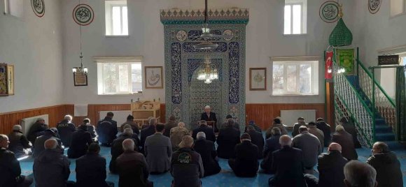 ŞEHİT ÖMER TUNÇBİLEK ŞEHADETİNİN YIL DÖNÜMÜNDE DUALARLA ANILDI