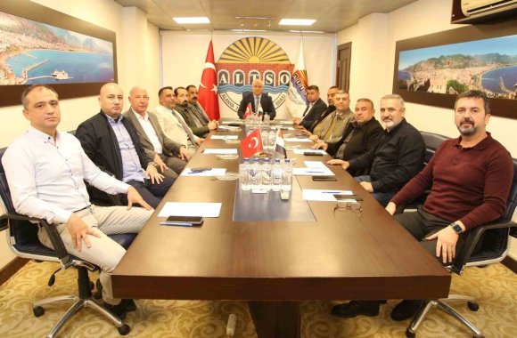 BAŞKAN ERDEM’DEN ALANYA’YA YATIRIM DAVETİ