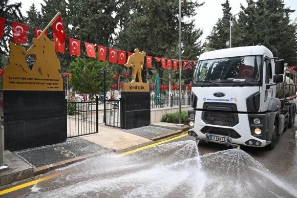 MERSİN’DE 2025’TE 15 BİN CENAZE HİZMETİ VERİLDİ, MEZAR YERİ ÜCRETİ KALDIRILDI