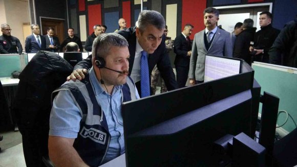 MERSİN’DE YILBAŞI TEDBİRLERİ ÜST SEVİYEDE: 12 BİN 216 GÜVENLİK PERSONELİ GÖREVDE