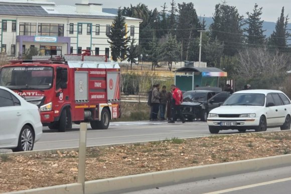 OTOMOBİL ALEV ALEV YANDI