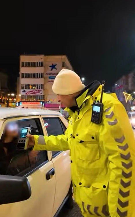 ISPARTA’DA POLİS DENETİMLERİNDE 31 ARANAN ŞAHIS YAKALANDI