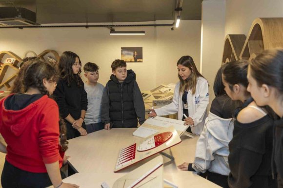 MATEMATİK EVİ BİR YILDA BİNLERCE ÖĞRENCİYİ AĞIRLADI