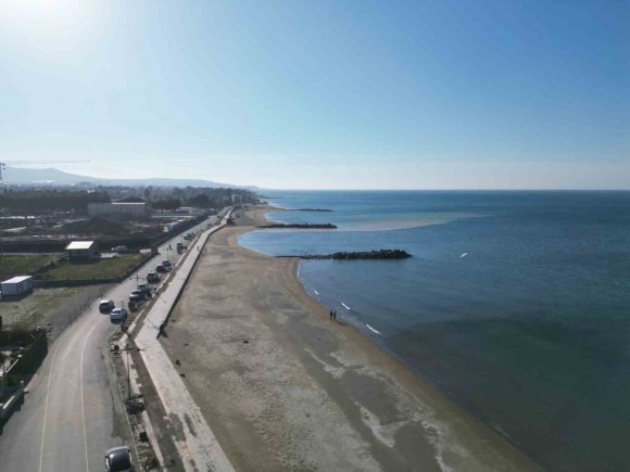 DENİZ SUYUNDA YAŞANAN ÇEKİLME VATANDAŞLARI TEDİRGİN ETTİ