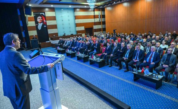 ANTALYA’DA KENTSEL DÖNÜŞÜM MASAYA YATIRILDI