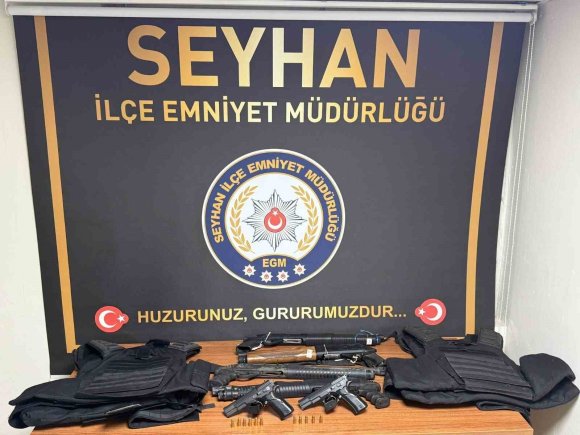ARAÇTAN ATEŞ AÇANLARA EVDEN KARŞILIK VERİLDİ, VATANDAŞ VURULDU: 7 TUTUKLAMA