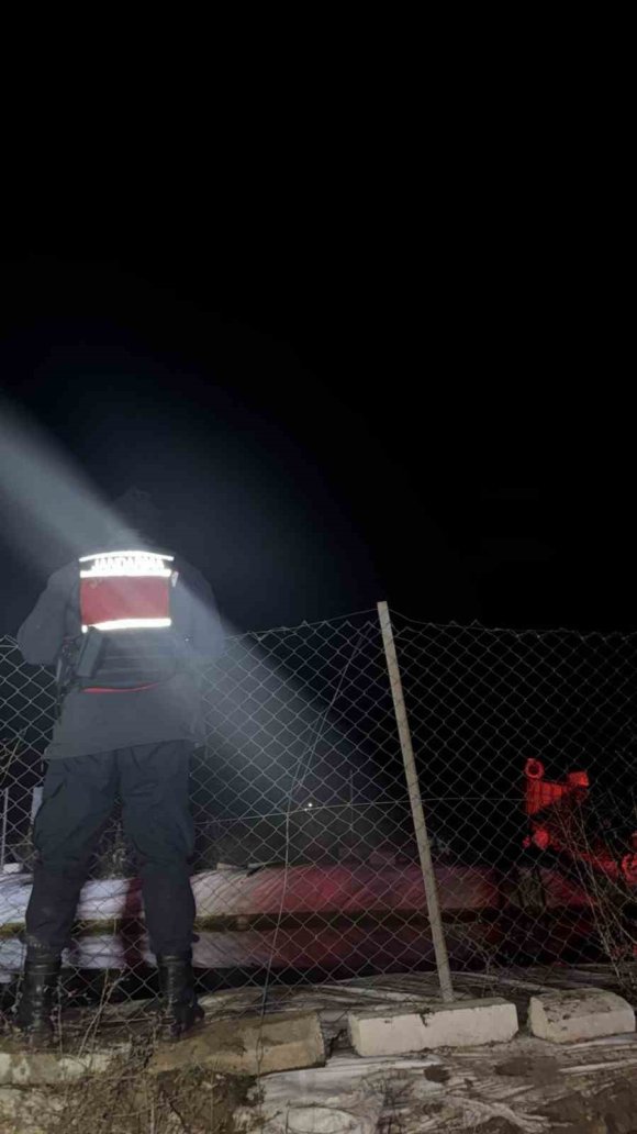 ANTALYA’DA SULAMA HAVUZUNA DÜŞEN ÇOCUK HAYATINI KAYBETTİ