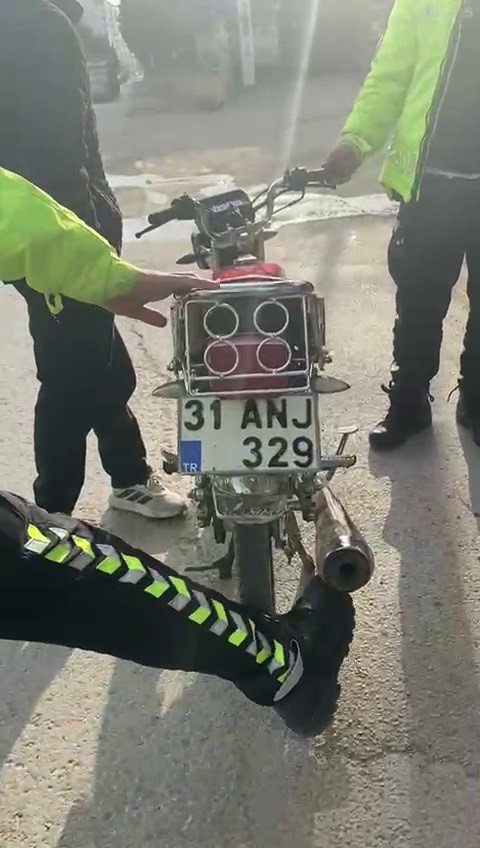 ABARTI EGZOZ 12 BİN TL’YE PATLADI