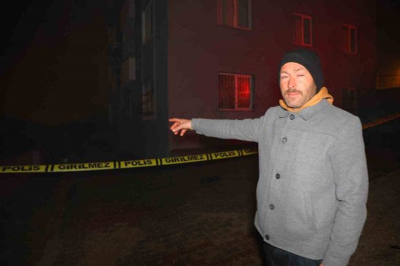 KAHRAMANMARAŞ’TA İSTİNAT DUVARI ÇÖKTÜ BİNADAKİLER TAHLİYE EDİLDİ