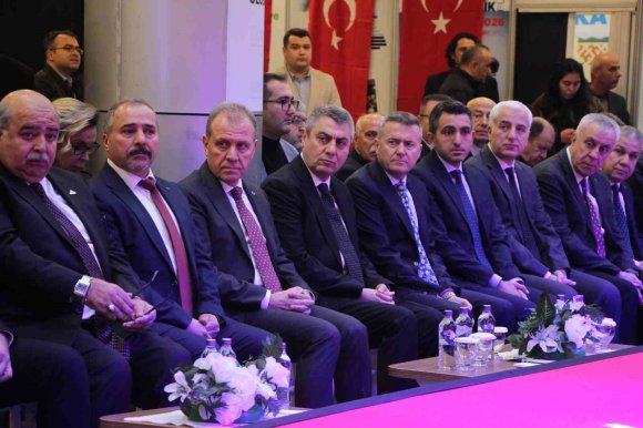 MERSİN’DE TEKSTİL SEKTÖRÜ AKDENİZ TEKSTİL FUARI’NDA BULUŞTU