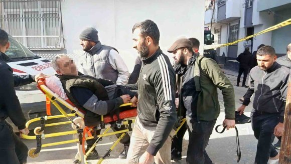 TARTIŞTIĞI DAYISINI SOKAK ORTASINDA VURDU