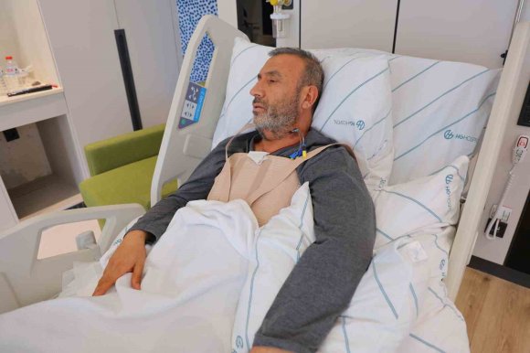 20 DAKİKA BEYİN DOLAŞIMI DURDURULAN HASTA HAYATA DÖNDÜRÜLDÜ