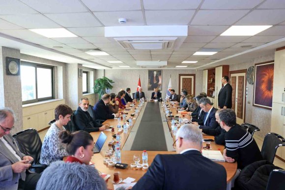 MTSO, MERSİNLİ FİRMALARI AMERİKA PAZARINA HAZIRLIYOR