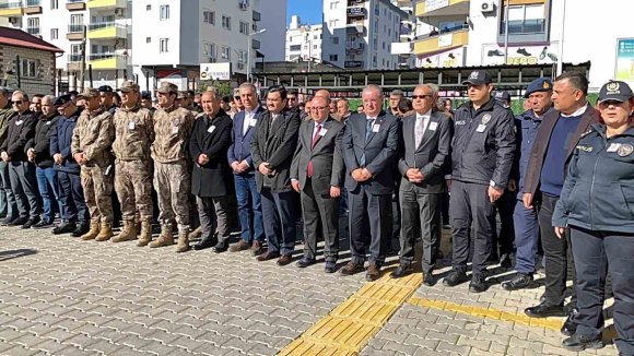 VEFAT EDEN POLİS MEMURU TÖRENLE SON YOLCULUĞUNA UĞURLANDI