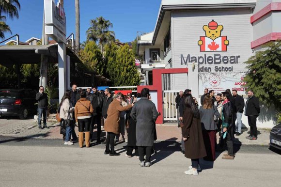 KANADA MERKEZLİ ANAOKULU KARNE GÜNÜ KAPANDI, 42 ÖĞRENCİ OKULSUZ KALDI