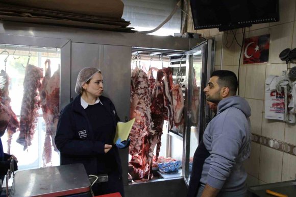 HATAY BÜYÜKŞEHİR BELEDİYESİ’NDEN GIDA VE FİYAT DENETİMİ