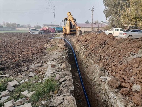 HATSU, KAZKELİ MAHALLESİ’NDE 30 YILLIK İÇME SUYU HATTINI YENİLEDİ