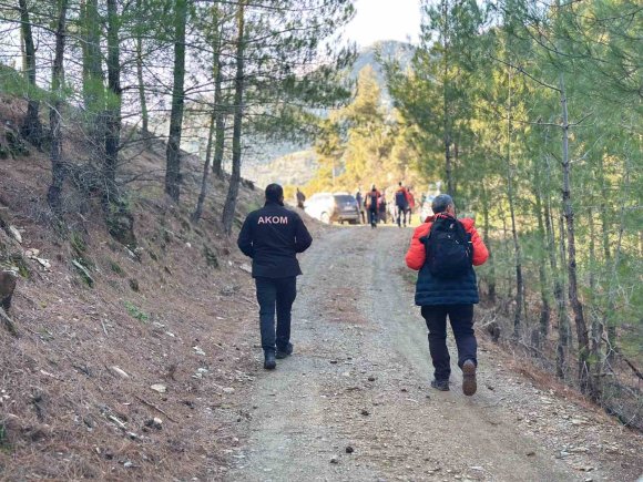 KAYBOLAN 16 YAŞINDAKİ HATİCE İÇİN ARAMA ÇALIŞMASI BAŞLATILDI