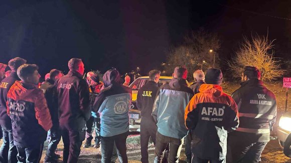 KAYBOLAN 16 YAŞINDAKİ HATİCE İÇİN ARAMA ÇALIŞMASI BAŞLATILDI