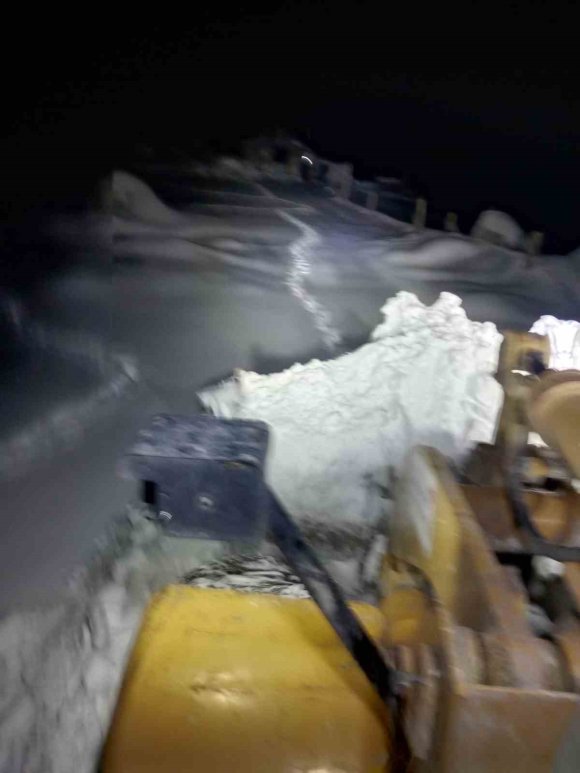 YAYLADA RAHATSIZLANAN KADIN EKİPLERCE KURTARILDI