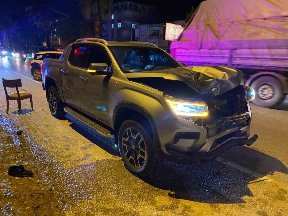 EMEKLİ POLİS MEMURU KAZADA HAYATINI KAYBETTİ: O ANLAR KAMERADA