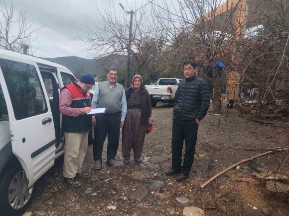 GAZİPAŞA’DA DOLU VE FIRTINADAN 214 ÜRETİCİ ZARAR GÖRDÜ