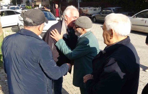 ERMENİ KATLİAMINDAN KAÇMIŞLARDI: 108 YIL SONRA KUZENLER VE TORUNLAR İLK DEFA BULUŞTU